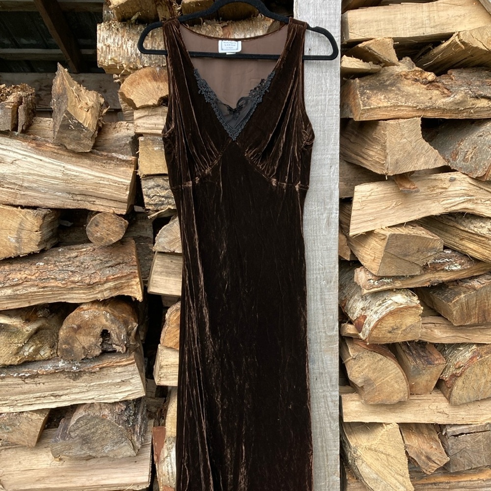 Velvet maxi dress with black lace detail